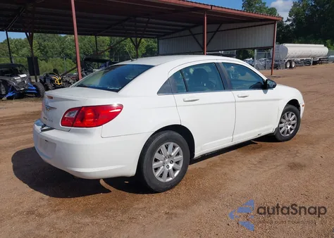 2010 Chrysler Sebring Touring из США, поврежденный, VIN 1C3CC4FB4AN223591